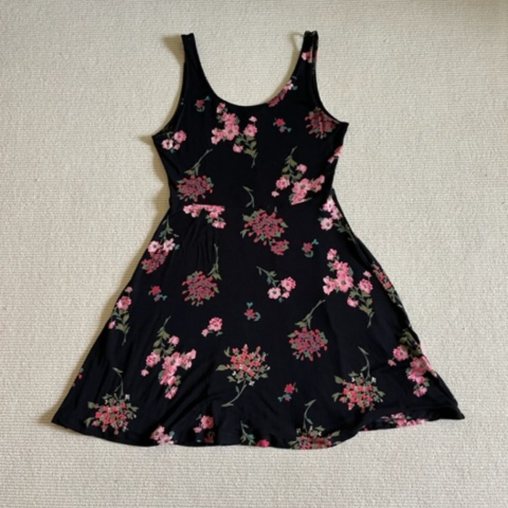 Express Black Floral Dress Sleeveless Stretchy Scoop Neckline S/P